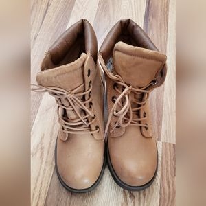 NEW American Eagle Lace up boots